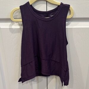 ✨ 3 /$15 Deal! ✨ Old Navy Deep Purple Activewear Tank Girls
